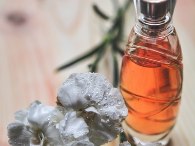 Consumers fall out of love with celebrity fragrances as UK sales drop by 22%