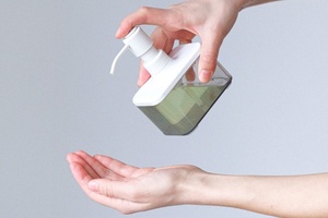 Coronavirus: Mixer & Pack switches production to hydroalcoholic solutions 
