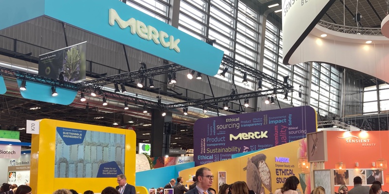 Cosmetics Business Stand Side with Merck

