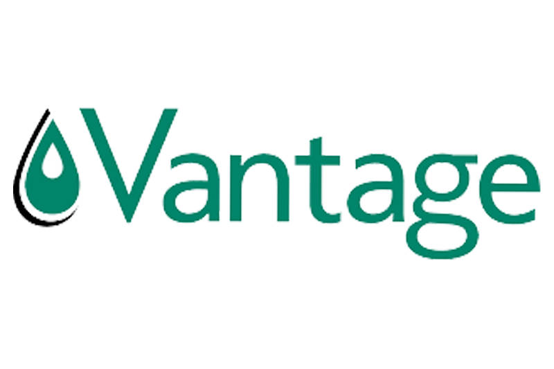 Cosmetics Business Stand Side with Vantage at in-cosmetics Global 2025