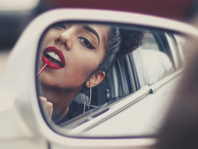 CoverGirl is challenging the stigma of women applying make-up in public