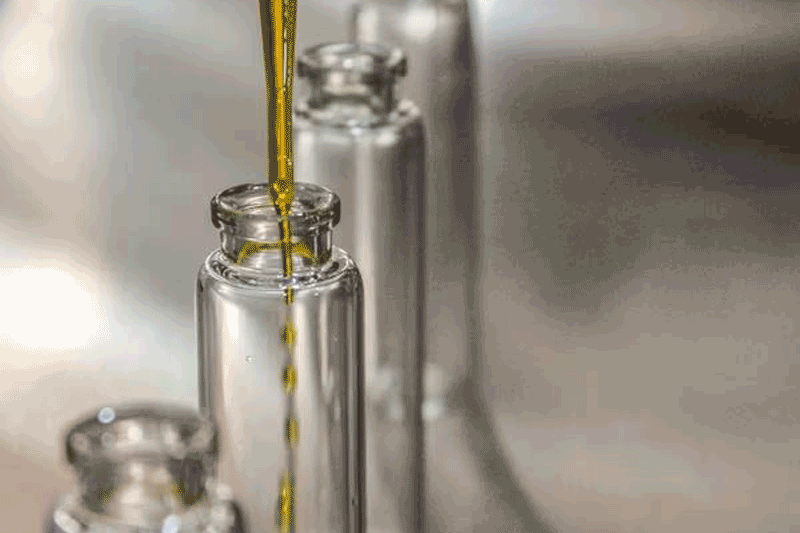 CPL Aromas introduces two innovative captive ingredients: Aromalide and Sandalwave