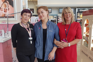 Debenhams retail staff brush up on beauty advice for people with cancer 
