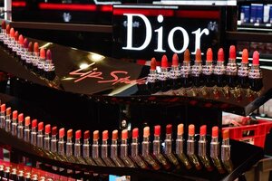DIAM brightens up retail displays with cosmetics testers and dummies 
