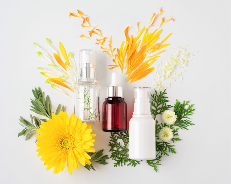 Discover glass-beating luxury plastic packaging for the sustainable cosmetic revolution
