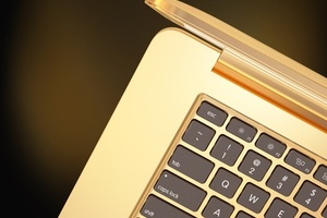 Do luxury cosmetics brands really need to go online?