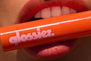 Doing a Huda or Glossier? Discover the dos and don’ts of logo revamp