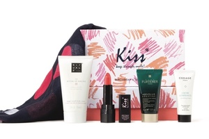 Double digit growth predicted for beauty subscription box market