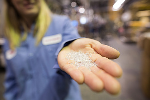 Eastman announces world’s largest molecular plastics recycling facility in France
