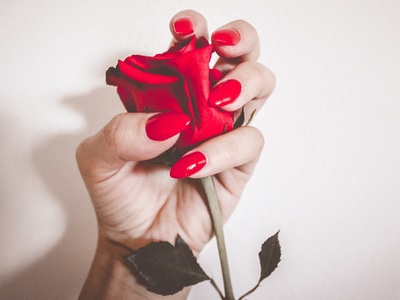 Elizabeth Arden Red Door Spa acquires CityMani
