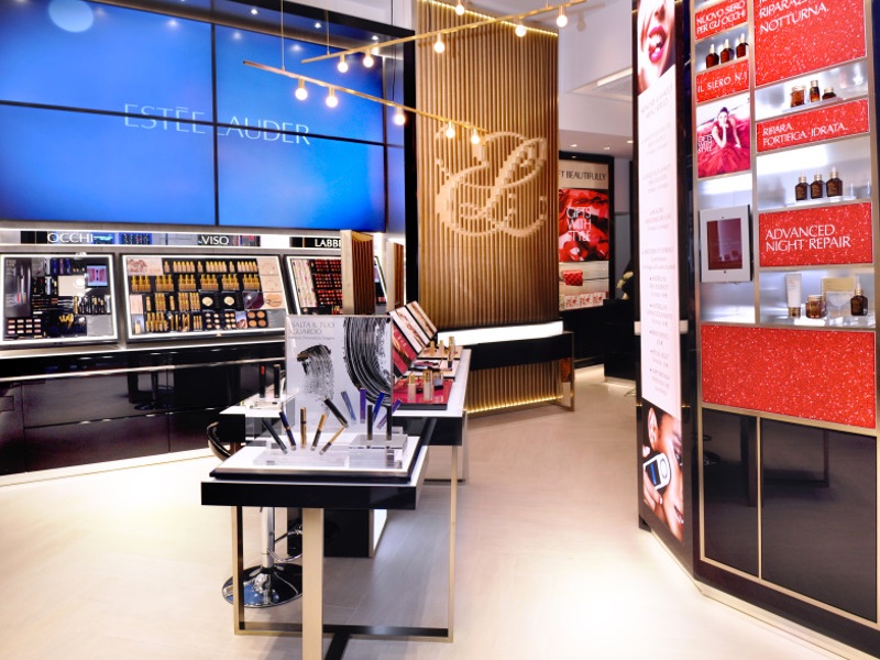 Estée Lauder Companies’ board member Richard Parsons retires