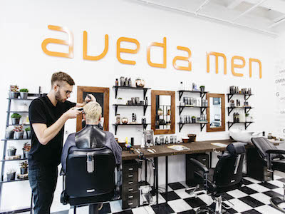 Estée Lauder Companies Launches Grooming Station 