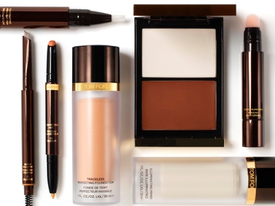 Estée Lauder Companies make-up sales shine, hair care suffers  
