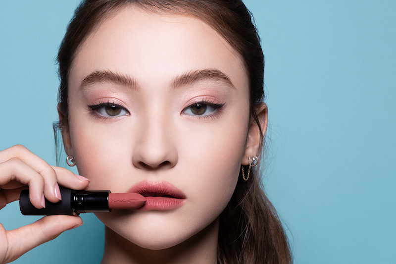 Estée Lauder Companies US tariff refunds help net sales top  billion in 2026