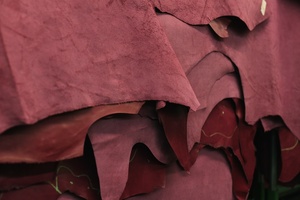 Evonik invests in animal-free leather