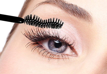 Extraordinary mascara brush - Lash Kiss
