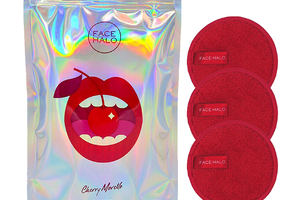 Face Halo and Global YouTube Sensation Chloe Morello become finalists in the Pure Beauty Global Awards with Cherry Morello