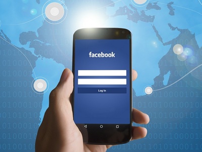 Facebook is the most-used mobile app by men and women
