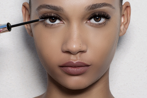 Flawless Lashes by Loreta launches Lash Wizard Eyelash Serum