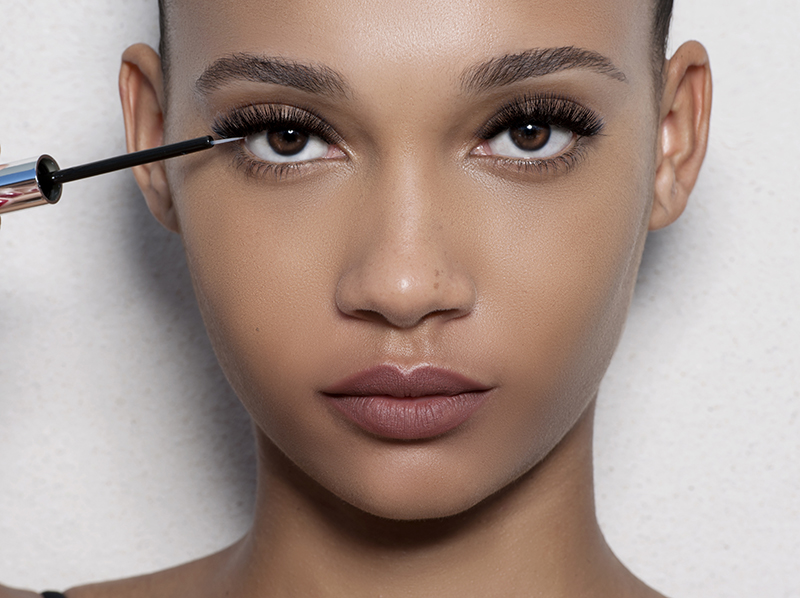 Flawless Lashes by Loreta launches Lash Wizard Eyelash Serum