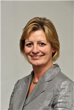 Former BAMA boss wins top honour