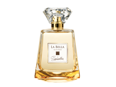 Former TOWIE star launches debut scent