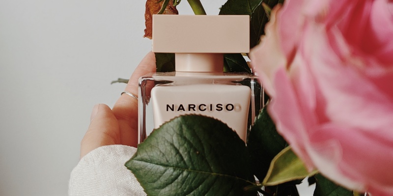 Fragrance makers step-up digital scent design tools for consumer communication