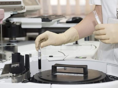 France pulls 140 beauty products from shelves for banned preservatives