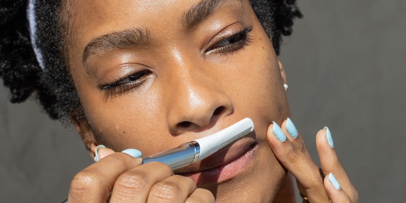 Gillette Venus breaks into dermaplaning category with skin care collection
