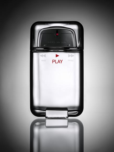 Givenchy invites musicians to play online