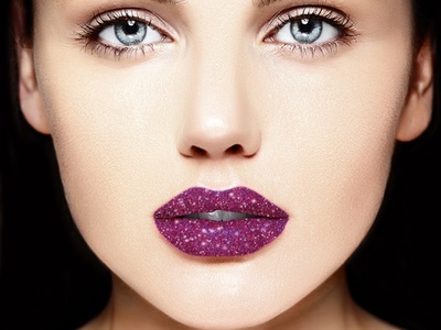 Glitter Lips receives £90k investment from IHC

