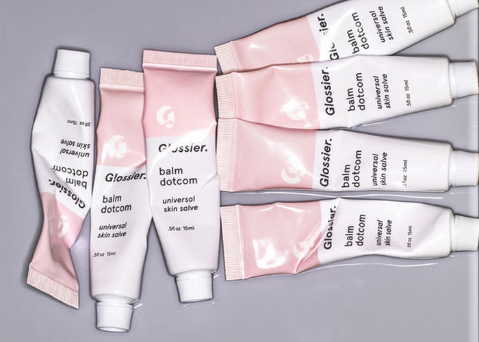 Glossier drives retail expansion with London pop-up 
