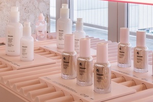 Glossier extends black-owned beauty business grant to the UK