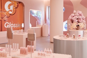 Glossier will be stocked at Sephora from 2023