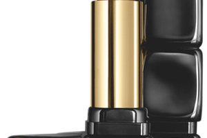 Guerlain re-vamps KissKiss 