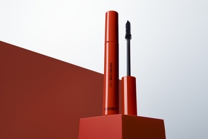 H&M brings on MUA Raoúl Alejandre to reinvent make-up offer