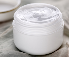 Hair Masque with Hylasome EG10, from Lipo 