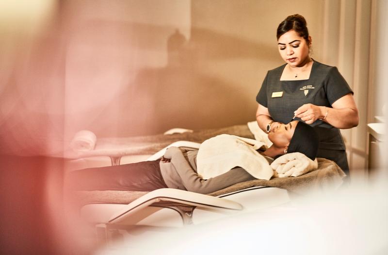 Shoppers can enjoy eyelash and brow treatments at the Eye Zone