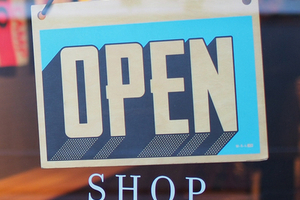 How 'brash' indie brands are surpassing hair care giants online