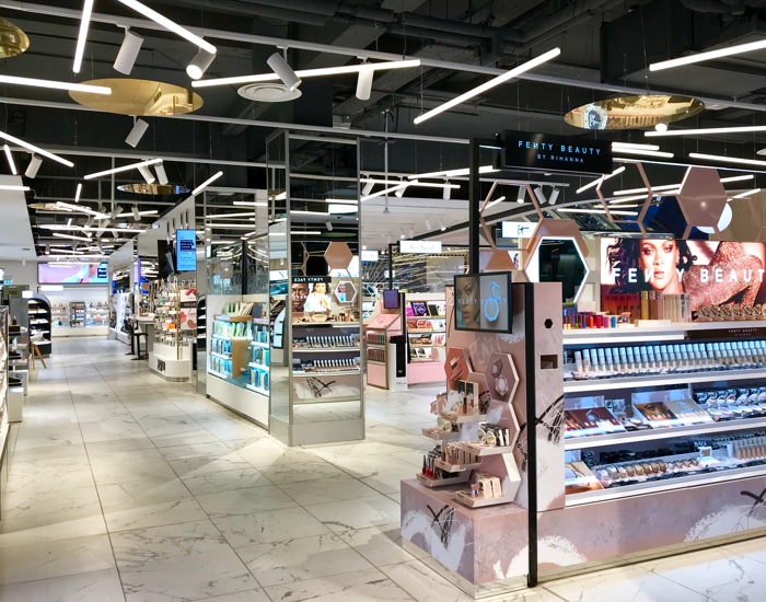 How cosmetics brands can drive consumer footfall using the innovative retail installations