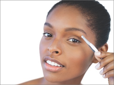 How to create defined brows
