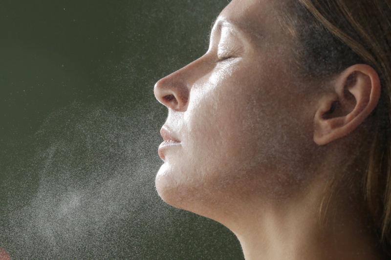 How to make an anti-redness mist