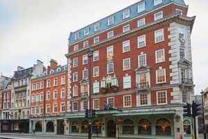 How to steal the show with a Fortnum & Mason Buyer  