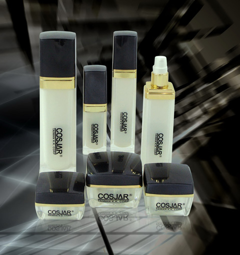 Innovative professional manufacturer of plastic jars & bottles for skin care and cosmetics products