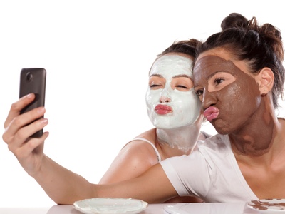 #InstaSpa: Online beauty trends shake up the at-home spa market