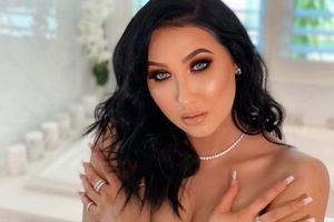 Jaclyn Hill returns to social and admits cosmetics launch was a “fail”
