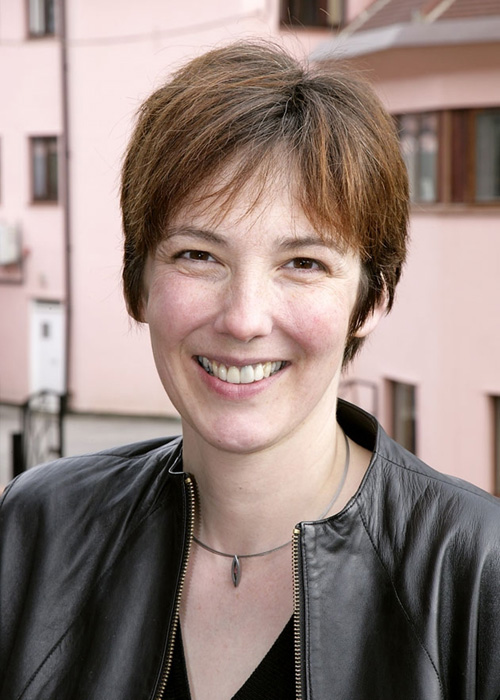 Jayn Sterland talks about moving mainstream with naturals 