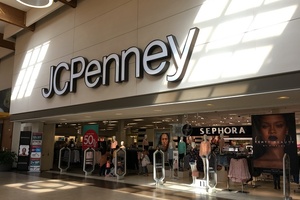 JCPenney nears $1.75bn buy-out deal 