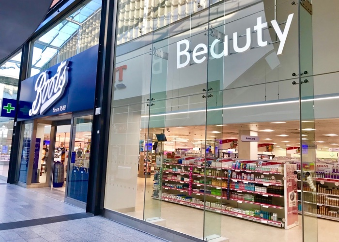 Jenner hits the high street: Kylie Cosmetics to launch in Boots
