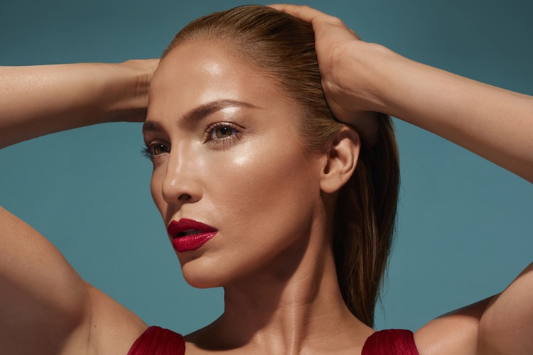 Jennifer Lopez bags partnership deal with Inglot Cosmetics 
